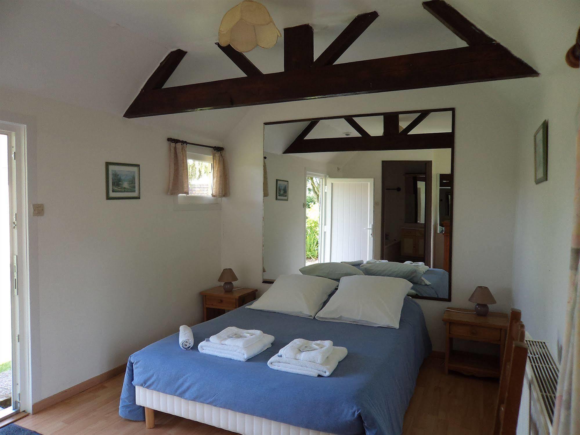 Auberge Du Moulin D'Audenfort Audrehem 外观 照片